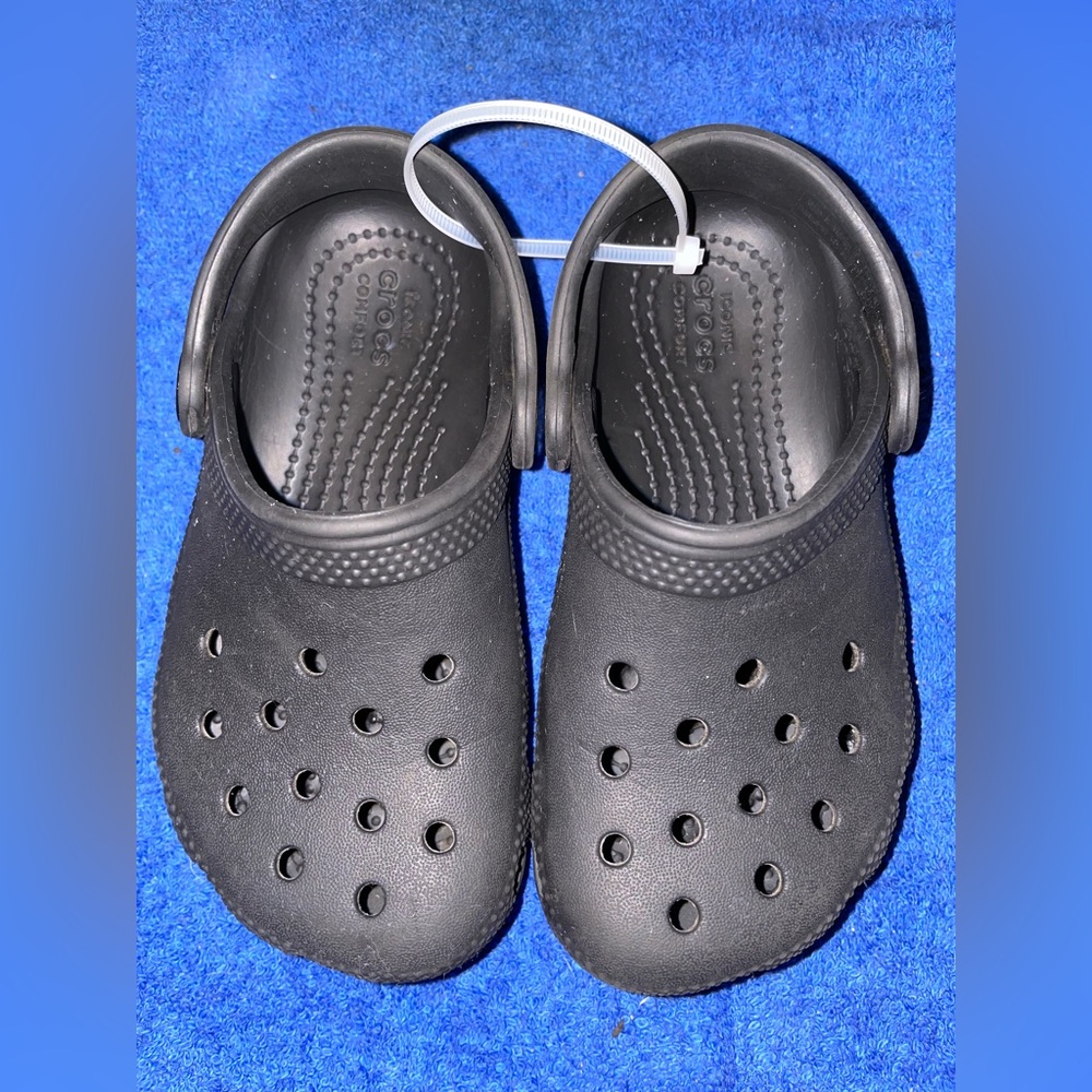CROCS Black 9c